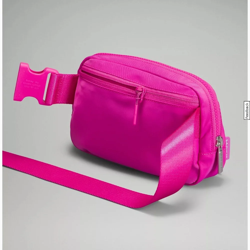 lululemon everywhere belt bag 1L in Sonic Pink - Picture 6 of 6